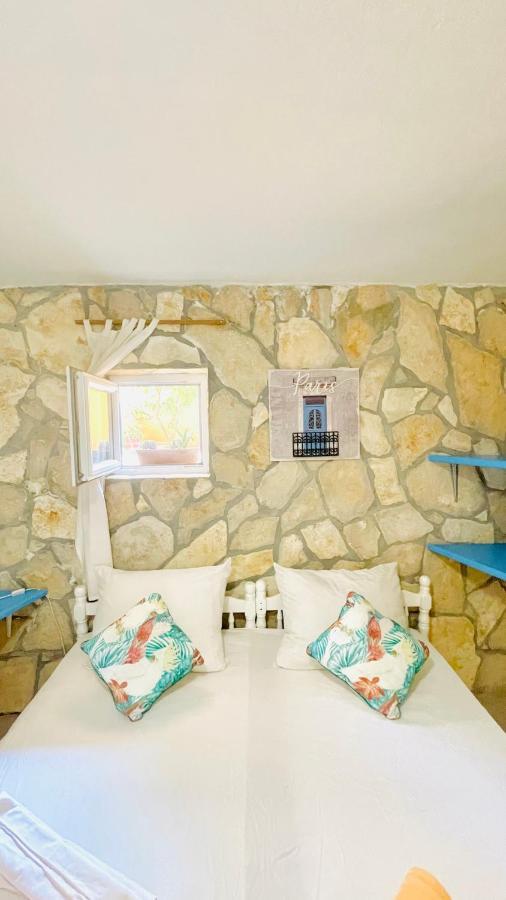 Colorful And Happy Apartment Sukosan - With Parking Exterior foto